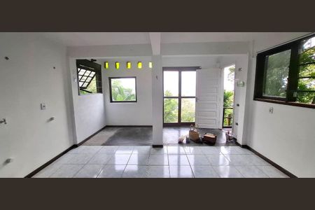 17_photo/95273932d1.358b1c7b1d07c030-ATLAS-08c4ea05-db0b-46d6-a886-4faf407fd96f.jpg de casa para alugar com 2 quartos, 80m² em Lagoa da Conceição, Florianópolis