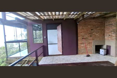 4_photo/95273932d1.358b1c7b1d07c030-ATLAS-fa90befb-a5ff-430b-b830-ccf14e397dbb.jpg de casa para alugar com 2 quartos, 80m² em Lagoa da Conceição, Florianópolis