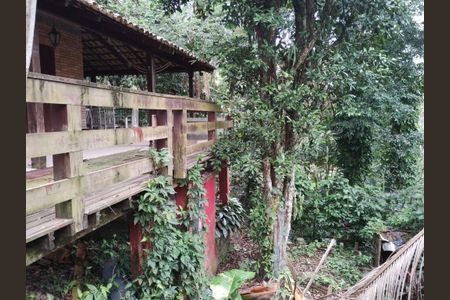 16_photo/9527393de1.bb2cfda027800a9a-ATLAS-c73dc370-fb78-4fa3-a00c-d528329cb2e5.jpg de casa à venda com 4 quartos, 230m² em Córrego Grande, Florianópolis