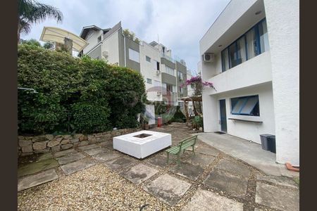 19_photo/9527394a8d.ff0e424256b683cf-ATLAS-9f6610c5-ec1a-4bfc-90a3-8a473fb8158a.jpg de casa para alugar com 4 quartos, 165m² em Lagoa da Conceição, Florianópolis