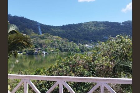 2_photo/9527394d17.a1a11a88fbbaeb27-ATLAS-758dd3b4-b06d-4297-bff2-e482ae95b8f8.jpg de apartamento à venda com 4 quartos, 304m² em Lagoa da Conceição, Florianópolis