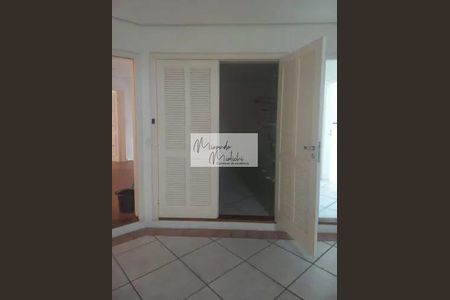 12_photo/9527394e49.4d21696e34f451c0-ATLAS-7bb693bb-e905-4bb6-8c88-e20d87525027.jpg de casa para alugar com 4 quartos, 450m² em Lagoa da Conceição, Florianópolis