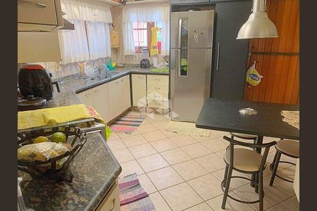 2_photo/9527394e93.990d2fc8af084189-ATLAS-33e9eae2-268a-4cc2-b2db-0201e77c1530.jpg de casa à venda com 3 quartos, 270m² em Lagoa da Conceição, Florianópolis