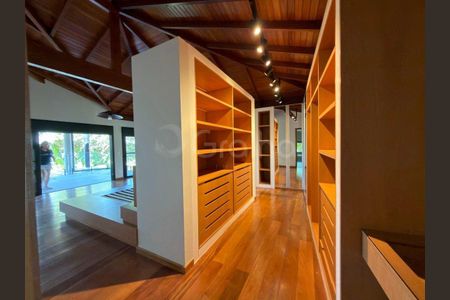 19_photo/95273951ef.f593c65414f33db3-ATLAS-073ddf15-7bdb-49d8-82f2-6095a7ac87c2.jpg de casa à venda com 3 quartos, 323m² em Lagoa da Conceição, Florianópolis