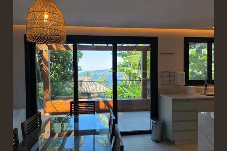 33_photo/95273951ef.f593c65414f33db3-ATLAS-3bc246a4-ed3e-4c0a-9d78-528e6b72fa98.jpg de casa à venda com 3 quartos, 323m² em Lagoa da Conceição, Florianópolis