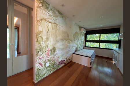 24_photo/95273951ef.f593c65414f33db3-ATLAS-a4868c3f-03e8-49f3-a085-6bbccb25d746.jpg de casa à venda com 3 quartos, 323m² em Lagoa da Conceição, Florianópolis