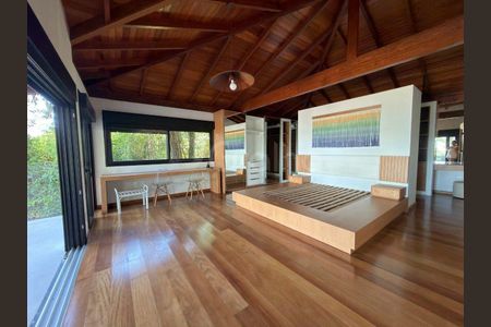 18_photo/95273951ef.f593c65414f33db3-ATLAS-dc284ad7-97c3-48ae-ad4b-48d14b9bf666.jpg de casa à venda com 3 quartos, 323m² em Lagoa da Conceição, Florianópolis