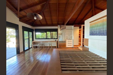 26_photo/95273951ef.f593c65414f33db3-ATLAS-e9ad71a3-0199-47b7-9dca-d21f04ec99b1.jpg de casa à venda com 3 quartos, 323m² em Lagoa da Conceição, Florianópolis