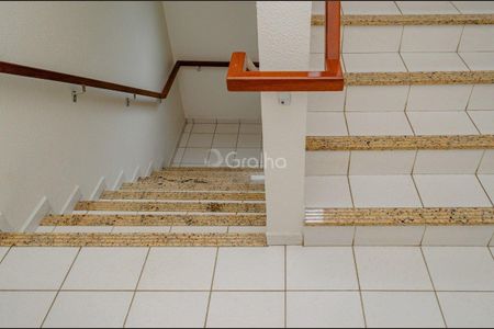 27_photo/95273955c9.04fae7c5979e2361-ATLAS-faae2088-61e6-48e3-8e15-1bd1b78fcdba.jpg de apartamento à venda com 2 quartos, 74m² em Lagoa da Conceição, Florianópolis