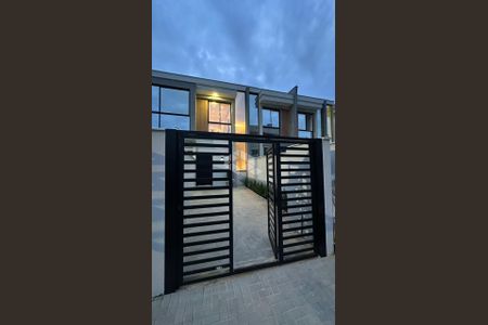 4_photo/95273999d5.f7e81ba1849dc159-ATLAS-aeb2fe8d-68c8-4e69-96ef-e30933309e50.jpg de casa à venda com 2 quartos, 80m² em Centro, Florianópolis