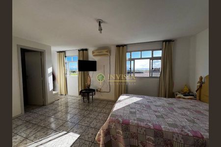 5_photo/9527399b79.e6c5309fd1607d84-ATLAS-66b98fac-1f75-4c43-a9c8-b2a596ea86c7.jpg de casa à venda com 3 quartos, 200m² em Costeira do Pirajubaé, Florianópolis