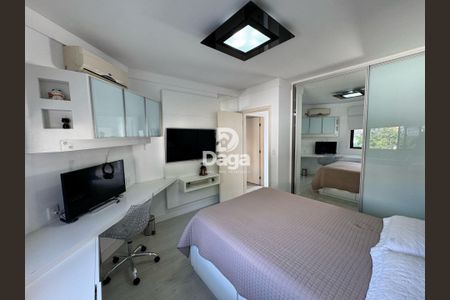 5_photo/952739a411.d9f076d2edbf9077-ATLAS-ac93c328-f2f4-4e1e-bc0e-7fc1e8faac2d.jpg de casa à venda com 4 quartos, m² em Saco dos Limões, Florianópolis