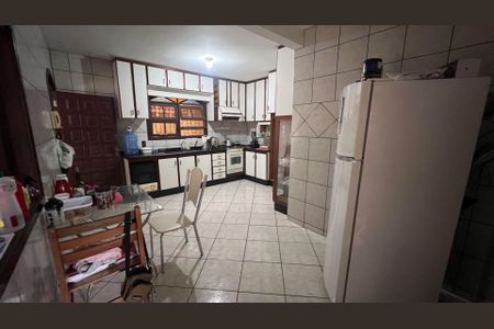 8_photo/952739a463.0dba02f6e03a3679-ATLAS-6c2cdfa6-eab1-4a7d-a7c9-ab94ea82612b.jpg de casa à venda com 4 quartos, 160m² em Saco dos Limões, Florianópolis