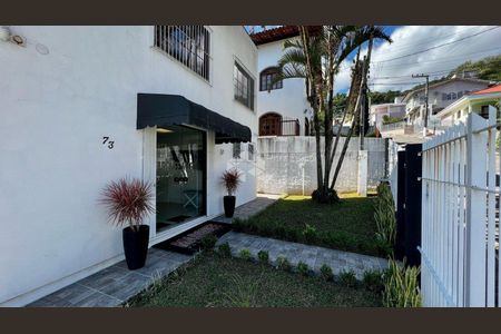 26_photo/952739a4f9.04c16ff0d284adb7-ATLAS-eab21f77-784b-43b1-a50a-1ffb6ed7fc47.jpg de casa à venda com 5 quartos, 207m² em Saco dos Limões, Florianópolis