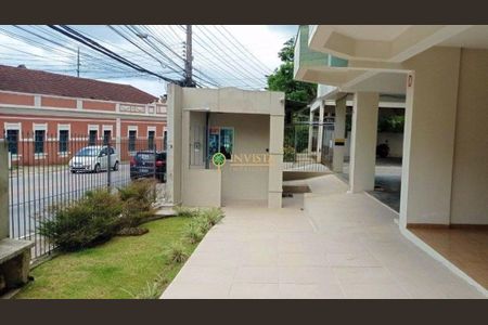 8_photo/952739a5a9.e92fe871f4e94a42-ATLAS-8e75a164-a365-49d5-b0bd-291203c97f5d.jpg de apartamento à venda com 3 quartos, 178m² em Pantanal, Florianópolis