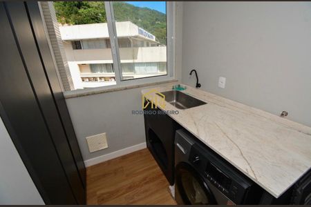 14_photo/952739a5b1.f38e38137a2159e3-ATLAS-ec356340-e42e-4f3d-904c-996a0a683b9d.jpg de apartamento à venda com 2 quartos, 79m² em Pantanal, Florianópolis