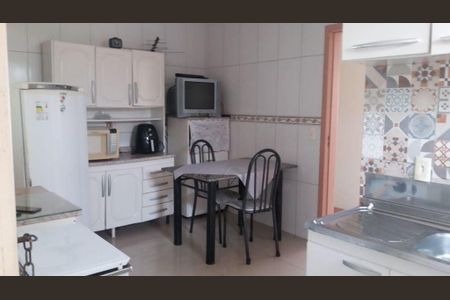 4_photo/952739a5df.93b8fa184532727f-ATLAS-e93e3002-085a-4472-852e-362baa2f69cd.jpg de casa à venda com 4 quartos, 120m² em Pantanal, Florianópolis