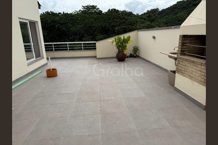 20_photo/952739a5f5.82fb62b7c4e32d22-ATLAS-ab572b1f-7d1e-40b6-b044-add317e250f4.jpg de apartamento à venda com 3 quartos, 150m² em Pantanal, Florianópolis