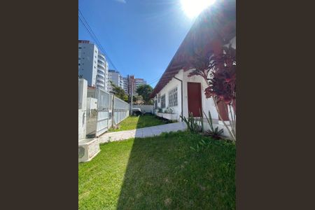 21_photo/952739a7a3.ba3e4f1a03d92c8a-ATLAS-c2b852a8-2f2e-4655-9f58-1546fb3f5f98.jpg de casa à venda com 4 quartos, 272m² em Pantanal, Florianópolis