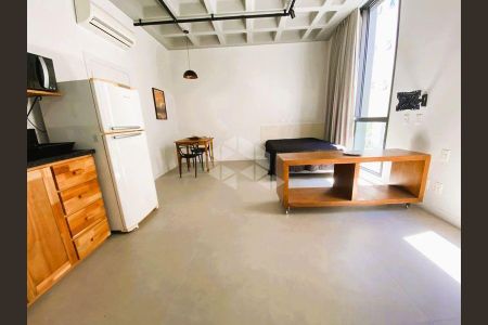 11_photo/952739a815.96cf506dbd35d287-ATLAS-7be5b740-594d-44b2-ac7a-32b57fbd6a00.jpg de apartamento para alugar com 1 quarto, 35m² em Pantanal, Florianópolis