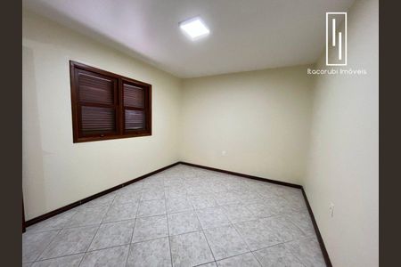 17_photo/952739a827.ceff8192393c33de-ATLAS-ed81dcbb-efdb-49ed-acb4-c883f99ea044.jpg de casa para alugar com 5 quartos, 230m² em Pantanal, Florianópolis