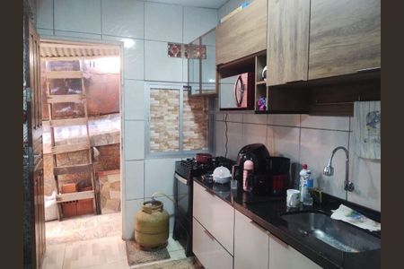 6_photo/952739a895.49e5f4e107e90c19-ATLAS-07c7b346-b0a4-4e8c-829b-3f75c029b516.jpg de casa à venda com 2 quartos, 70m² em Pantanal, Florianópolis