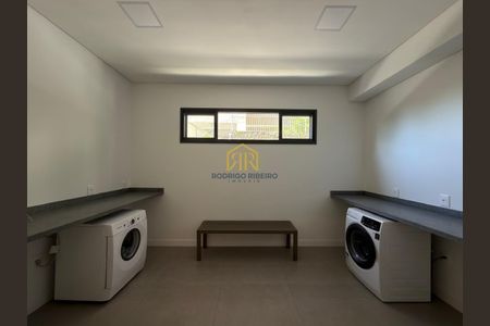 23_photo/952739a8a9.905d7f4245edae06-ATLAS-5aeafba5-d2b4-4340-9edc-2dccc9f19bb3.jpg de apartamento à venda com 1 quarto, 34m² em Pantanal, Florianópolis