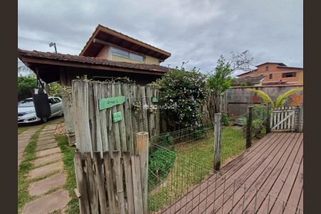 3_photo/952739ac2d.cc80a849dbb3670d-ATLAS-e048adb9-bd77-48aa-a8c2-6f40796bd7bc.jpg de casa à venda com 3 quartos, 180m² em Saco dos Limões, Florianópolis