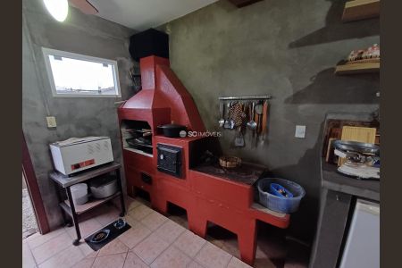 6_photo/952739ac2d.cc80a849dbb3670d-ATLAS-e44b733e-ffc0-4d3c-bb44-11407d2182ed.jpg de casa à venda com 3 quartos, 180m² em Saco dos Limões, Florianópolis