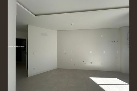 9_photo/952739ac33.491a58713d1e5de3-ATLAS-6dbbbff2-23d2-46c7-882f-4c3eddda15b5.jpg de apartamento à venda com 2 quartos, 65m² em Carvoeira, Florianópolis