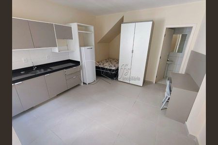 5_photo/952739ac5f.f2c8c659ffa0a6bc-ATLAS-6cb86c66-a16f-4fb5-b86b-dad4f9a926ee.jpg de kitnet/studio para alugar com 1 quarto, 25m² em Carvoeira, Florianópolis