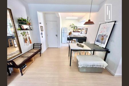 4_photo/952739ad23.c8a3ea8b468b2e37-ATLAS-7bf9d431-8a61-40bd-a271-ed93d99d363f.jpg de apartamento à venda com 2 quartos, 62m² em Saco dos Limões, Florianópolis