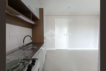 4_photo/952739ad6d.376f8cd44f57f21f-ATLAS-b5c8c1f9-8fb2-424a-8c5d-6b960e6f5bc0.jpg de kitnet/studio para alugar com 1 quarto, 40m² em Carvoeira, Florianópolis