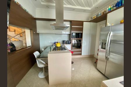 9_photo/952739aee9.821bca6a381fcd78-ATLAS-e2b94b3c-bc6d-41f1-9ff8-b49c018f0a21.jpg de casa à venda com 4 quartos, 409m² em Saco dos Limões, Florianópolis