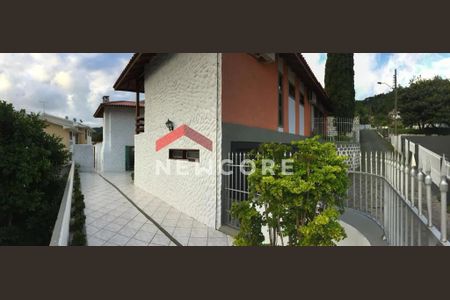 12_photo/952739b19f.eb7ee1c62e8591fd-ATLAS-329bc357-0f46-4436-9a6e-02fcd164db41.jpg de casa à venda com 4 quartos, 296m² em Saco dos Limões, Florianópolis