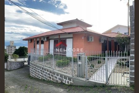 33_photo/952739b19f.eb7ee1c62e8591fd-ATLAS-9d15568a-0f46-4baa-ad4f-300e37a4640b.jpg de casa à venda com 4 quartos, 296m² em Saco dos Limões, Florianópolis