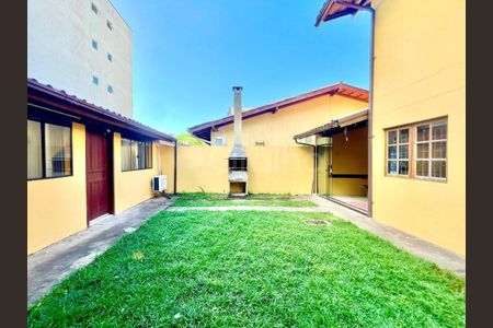 35_photo/952739b3ff.1bb529b01f5e602e-ATLAS-8f5bcbe4-5b8f-4b9a-a5bc-ea85bd9c9be7.jpg de casa à venda com 6 quartos, 200m² em Saco dos Limões, Florianópolis