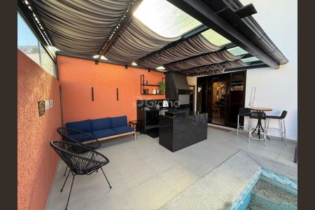 9_photo/952739b4b1.1f06494e2e636159-ATLAS-37073d87-e883-403f-b0ec-c04c2d0d51ba.jpg de casa à venda com 4 quartos, 232m² em Saco dos Limões, Florianópolis