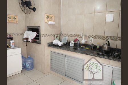 7_photo/952739b5ad.a2faa2e665d9705f-ATLAS-4ae10c9f-5685-4f66-87e9-22bf34efd9b2.jpg de casa à venda com 5 quartos, 119m² em Saco dos Limões, Florianópolis