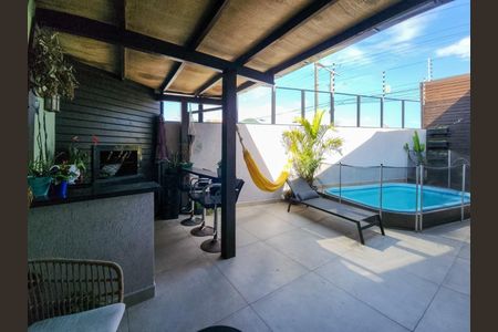 10_photo/952739b5d3.e8818d4a5c5dde9d-ATLAS-917f4be3-bb4e-4b20-9612-681c64d96b54.jpg de casa à venda com 3 quartos, 200m² em Saco dos Limões, Florianópolis