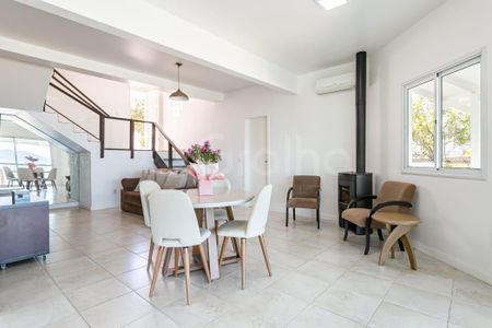 2_photo/952739cc87.3146625ebd01bd3c-ATLAS-437c4bc5-d7a2-4d82-86e8-1b3bc056b2a9.jpg de casa à venda com 3 quartos, 178m² em José Mendes, Florianópolis