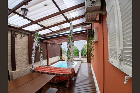 27_photo/952739cedb.906020ab0bc1df8b-ATLAS-265c3797-c08e-4367-8dca-a657da45f444.jpg de casa à venda com 2 quartos, 180m² em Saco dos Limões, Florianópolis