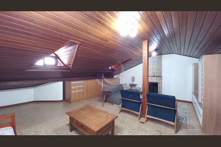 21_photo/95273a1157.a9fe67ee86852afe-ATLAS-65ba5b60-a8b8-496a-b29b-be2ff203febc.jpg de casa para alugar com 3 quartos, 130m² em Carianos, Florianópolis