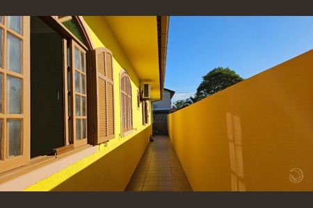 27_photo/95273a15af.638ecf6643705854-ATLAS-e4b81bcd-a7b8-4ca0-994c-1ea73127e8c8.jpg de casa à venda com 4 quartos, 238m² em Carianos, Florianópolis
