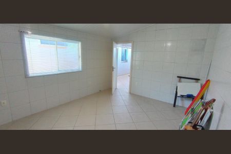 42_photo/95273a15fb.e17343cf5b702f60-ATLAS-2255ac64-ca44-4664-9b4c-86d316977fa8.jpg de casa à venda com 3 quartos, 113m² em Carianos, Florianópolis