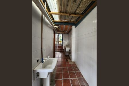 1_photo/95273a2d09.dc8bbd111761e841-ATLAS-0187d23e-b8f7-4238-8cf1-76cfcf91492c.jpg de casa à venda com 4 quartos, 102m² em Costeira do Pirajubaé, Florianópolis