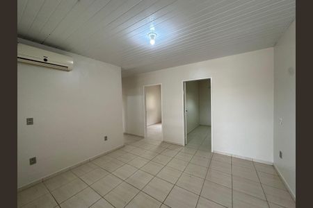 4_photo/95273a2d7d.eb4747a7722cd593-ATLAS-44d60e47-2cb6-462f-be57-c97755a5e70d.jpg de casa para alugar com 3 quartos, 130m² em Costeira do Pirajubaé, Florianópolis
