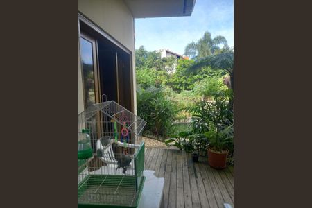 7_photo/95273a2d9d.fd66bd78dde8e90e-ATLAS-54fb14a0-3742-4edb-a103-2c3e46859d79.jpg de casa à venda com 4 quartos, 300m² em Carianos, Florianópolis