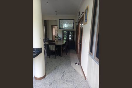 12_photo/95273a2d9d.fd66bd78dde8e90e-ATLAS-82e12632-cd67-420e-acf7-3fdccf1da061.jpg de casa à venda com 4 quartos, 300m² em Carianos, Florianópolis