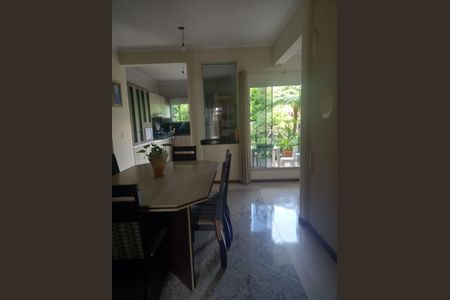 16_photo/95273a2d9d.fd66bd78dde8e90e-ATLAS-8b6f81f9-fd41-4350-bc6a-31a2b4aa589e.jpg de casa à venda com 4 quartos, 300m² em Carianos, Florianópolis